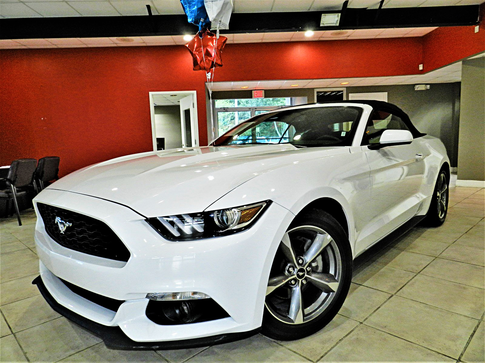 Ford Mustang Descapotable Premium, modelo 2016. VENDIDO FR World Cars